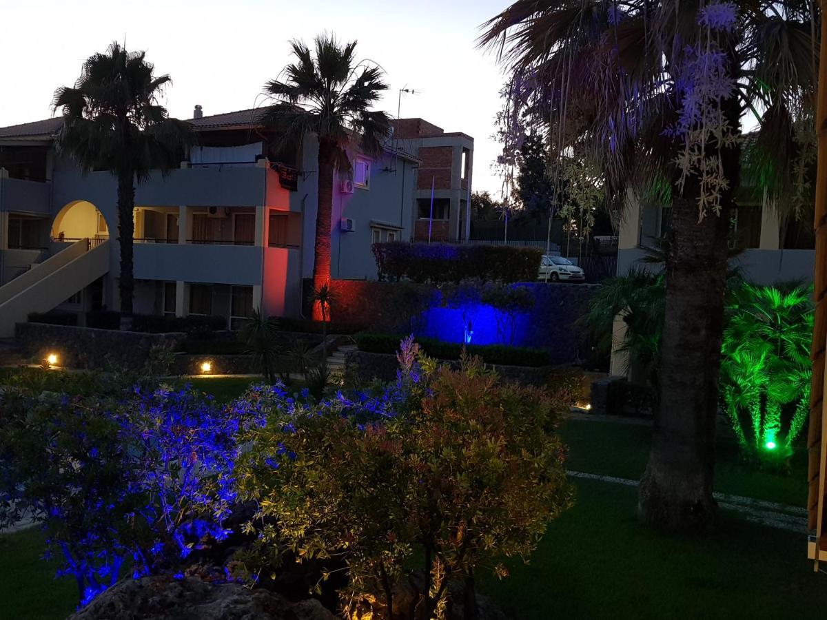 Asteraki Aparthotel Gouvia Exterior foto